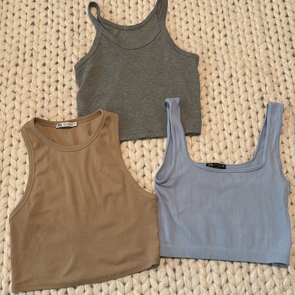 Cropped Tank Bundle - image 1